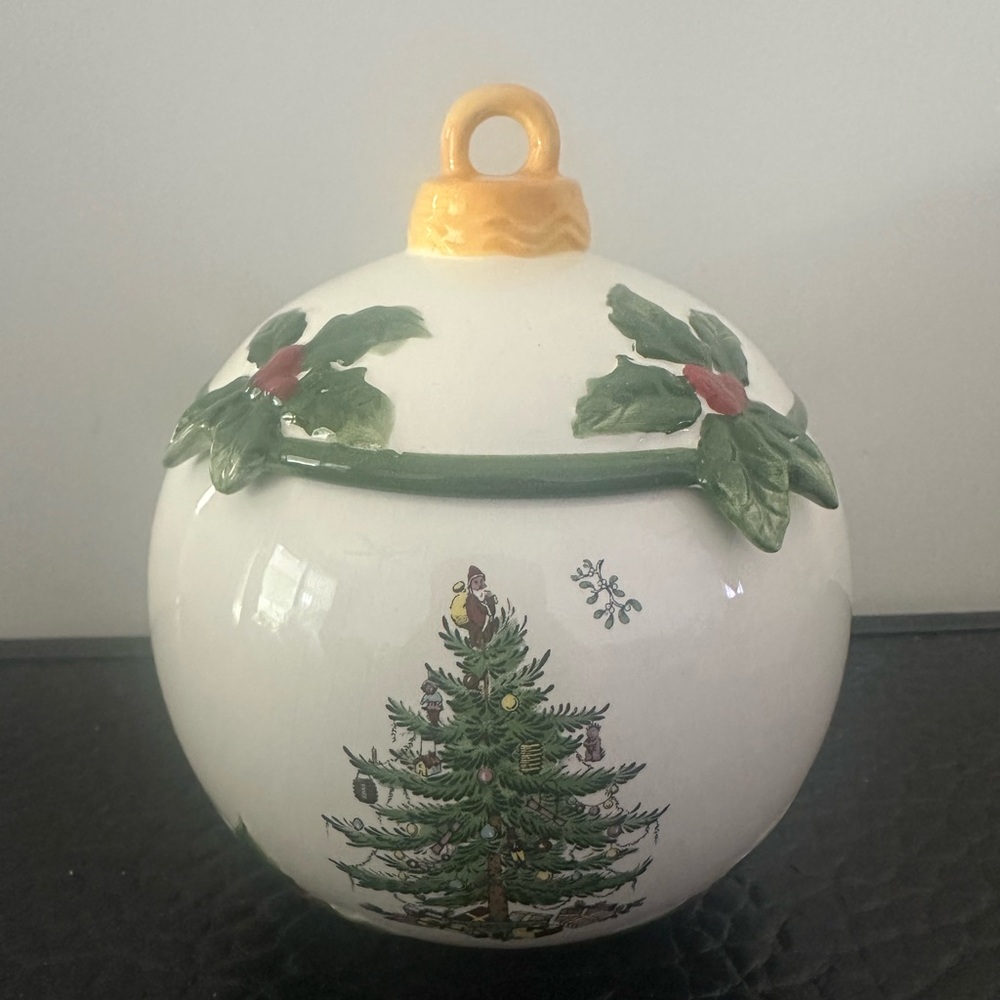 Spode X-MAs Tree Figural Covered Candy Dish Ceramic